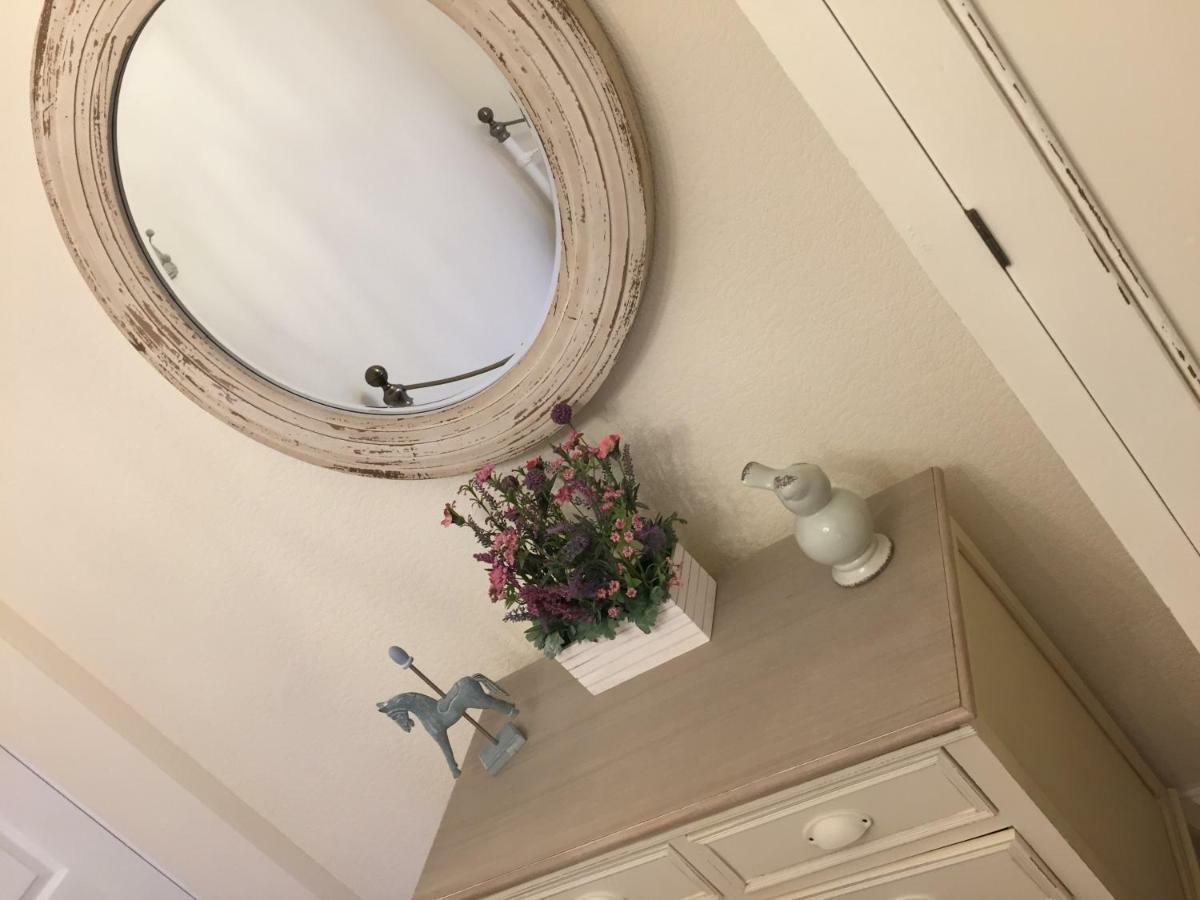 Browns Holiday Cottage Filey Bagian luar foto